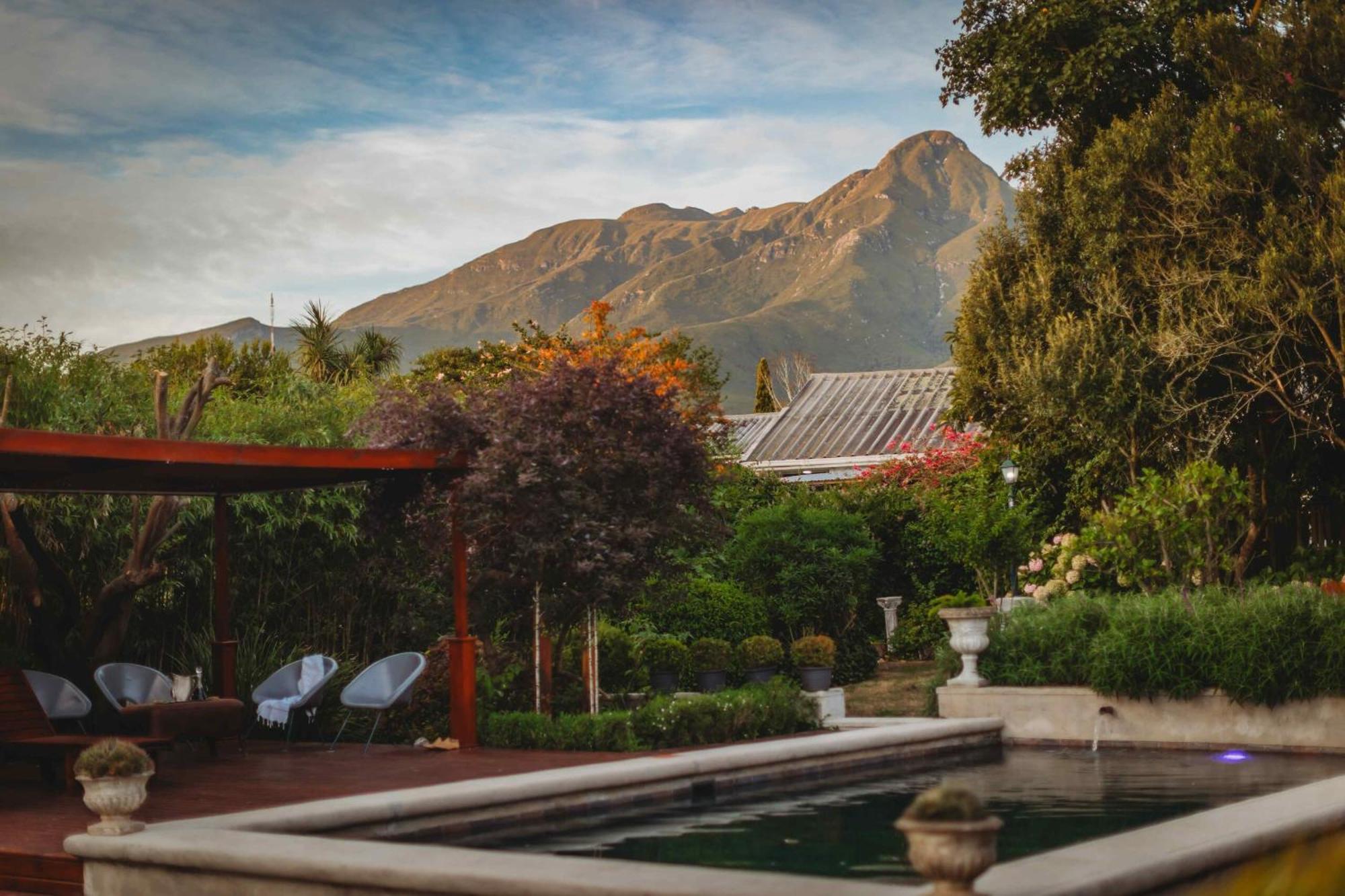 Atello Guesthouse George Exterior foto